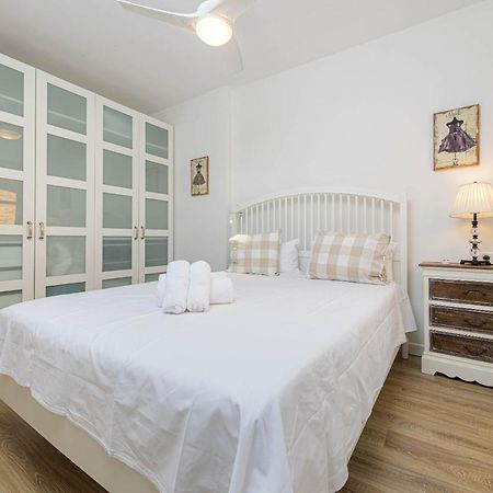 Wintowinrentals Genial Apartamento, Centrico Y Silencioso Malaga Luaran gambar