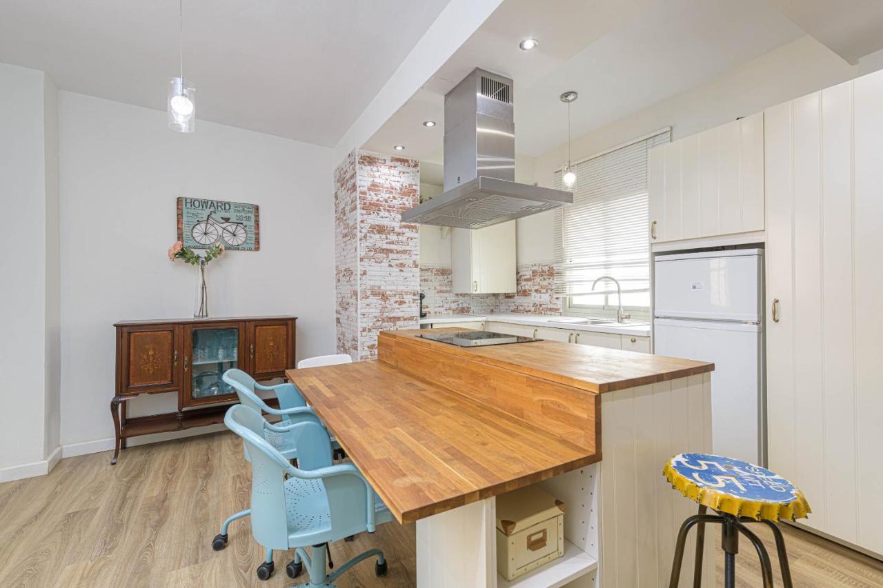 Wintowinrentals Genial Apartamento, Centrico Y Silencioso Malaga Luaran gambar