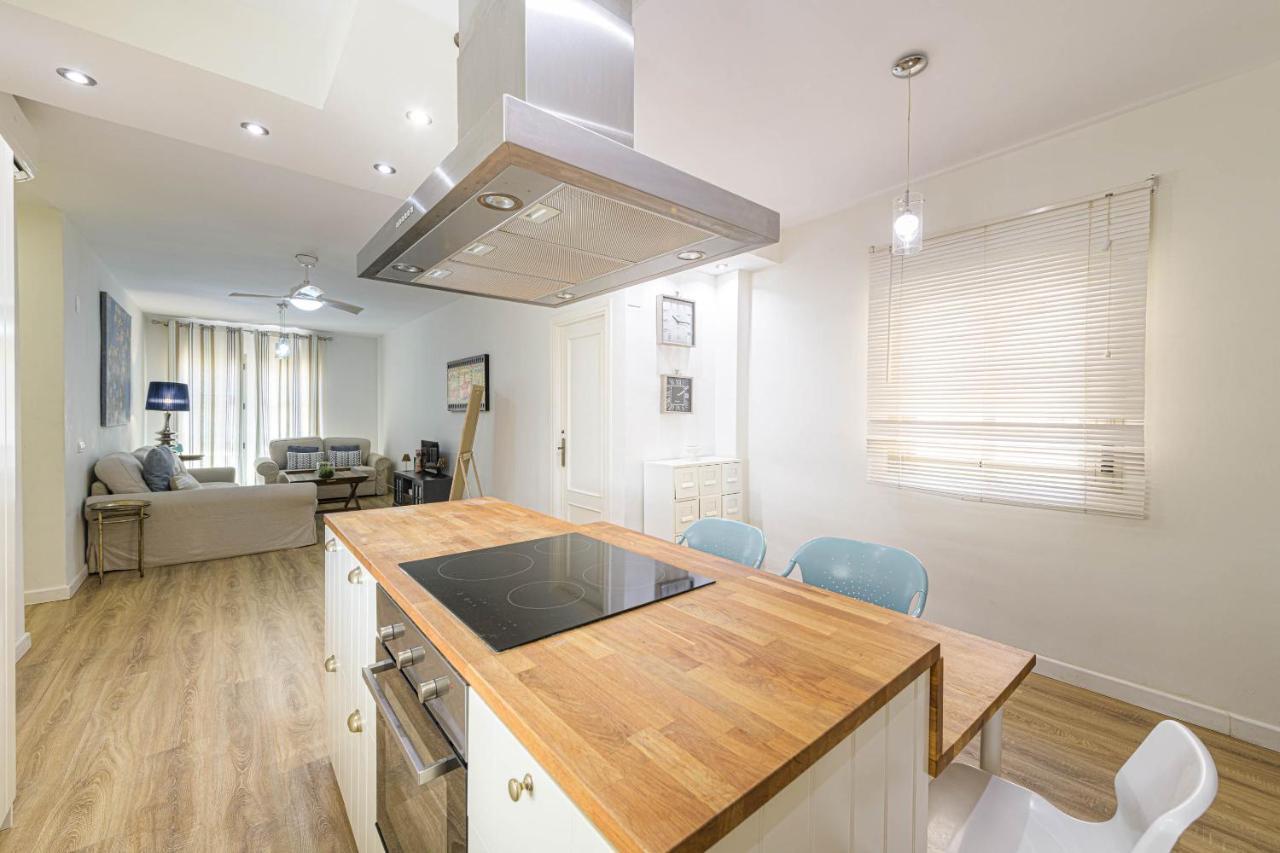 Wintowinrentals Genial Apartamento, Centrico Y Silencioso Malaga Luaran gambar