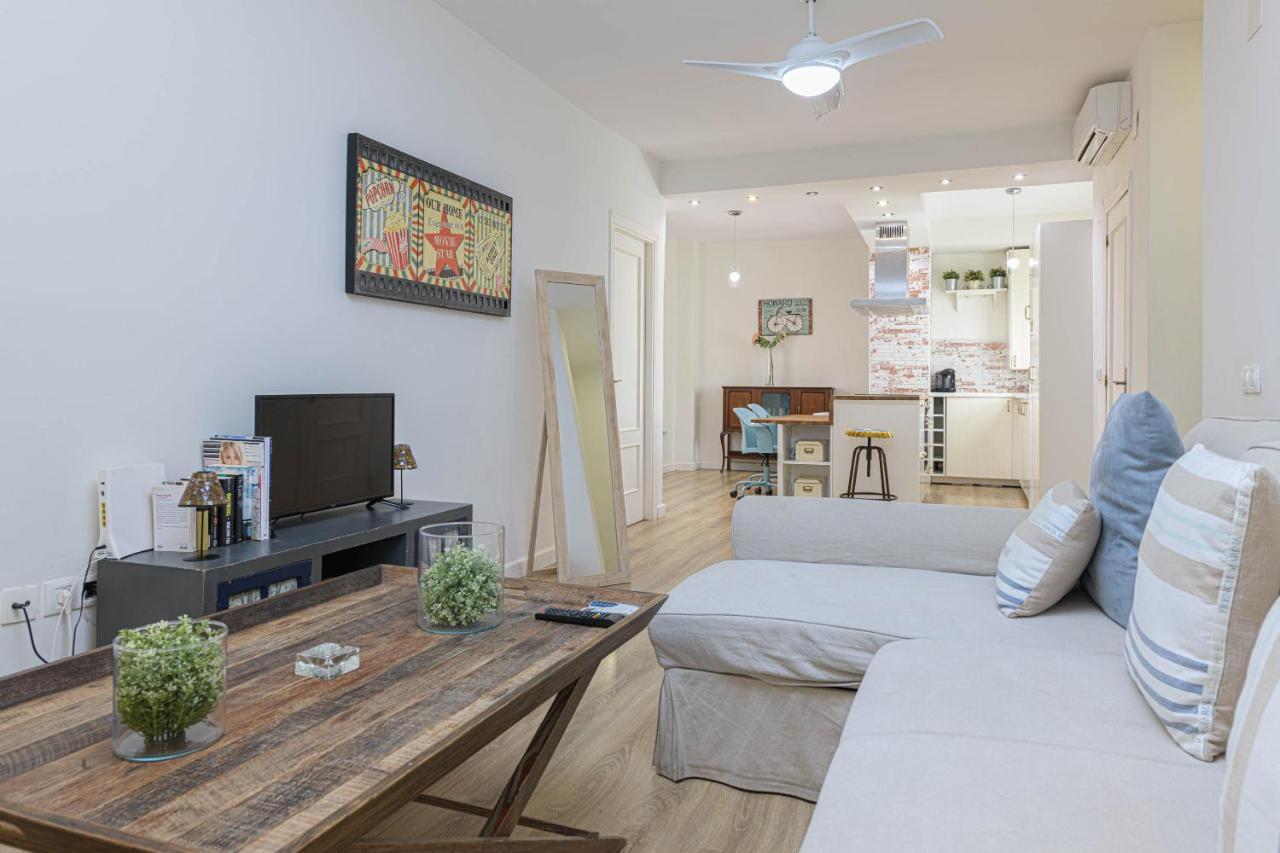 Wintowinrentals Genial Apartamento, Centrico Y Silencioso Malaga Luaran gambar
