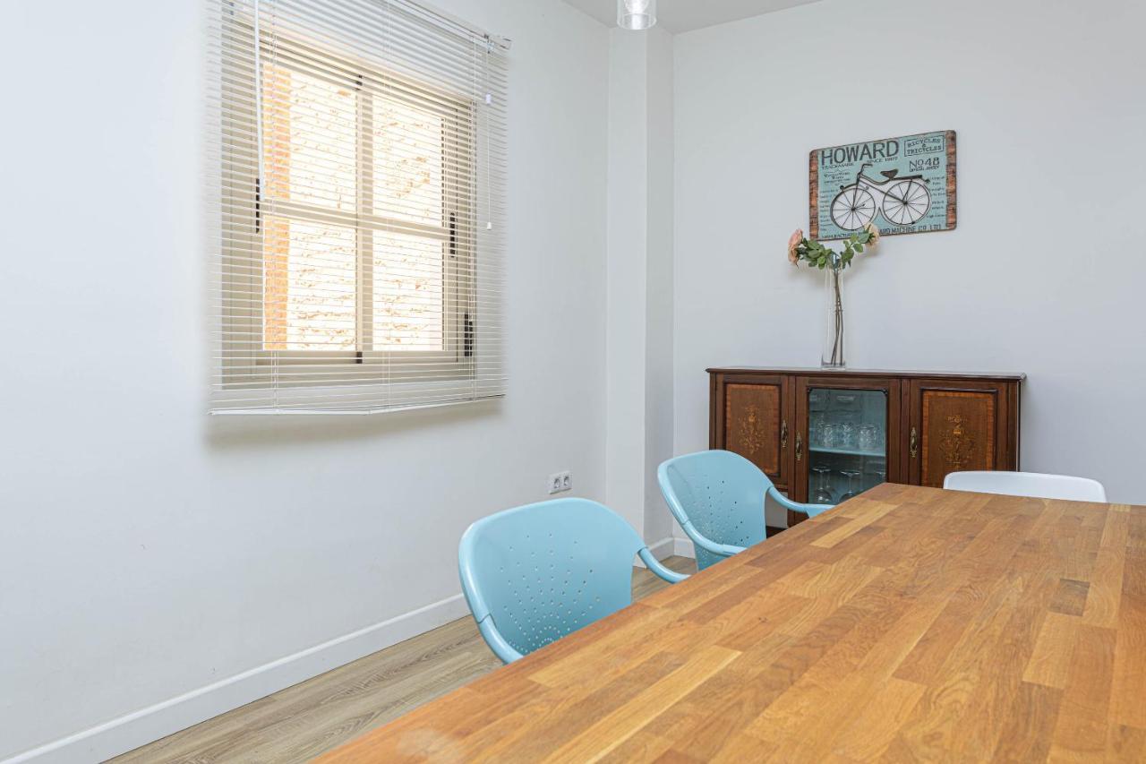 Wintowinrentals Genial Apartamento, Centrico Y Silencioso Malaga Luaran gambar